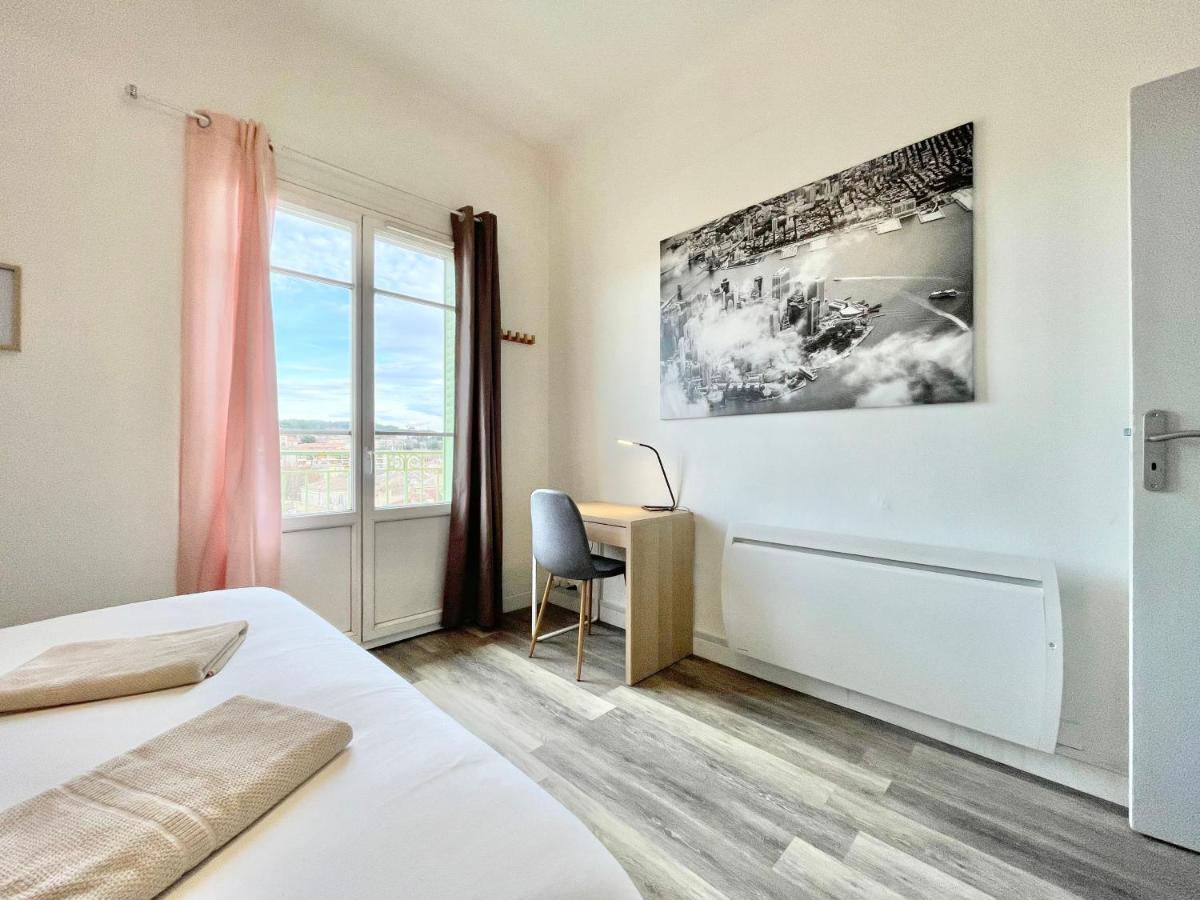 Appartamento Le Panoramique Salonais Esterno foto